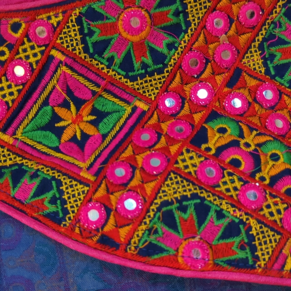 Indian jacket - Picture 3 of 3